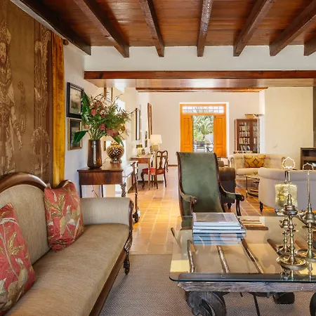 Hotel El Grifo San Bartolomé